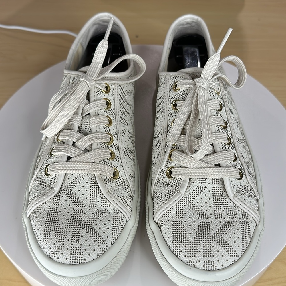 π₯ Michael Kors - Boerum Signature Logo Sneakers - Picture 4 of 16
